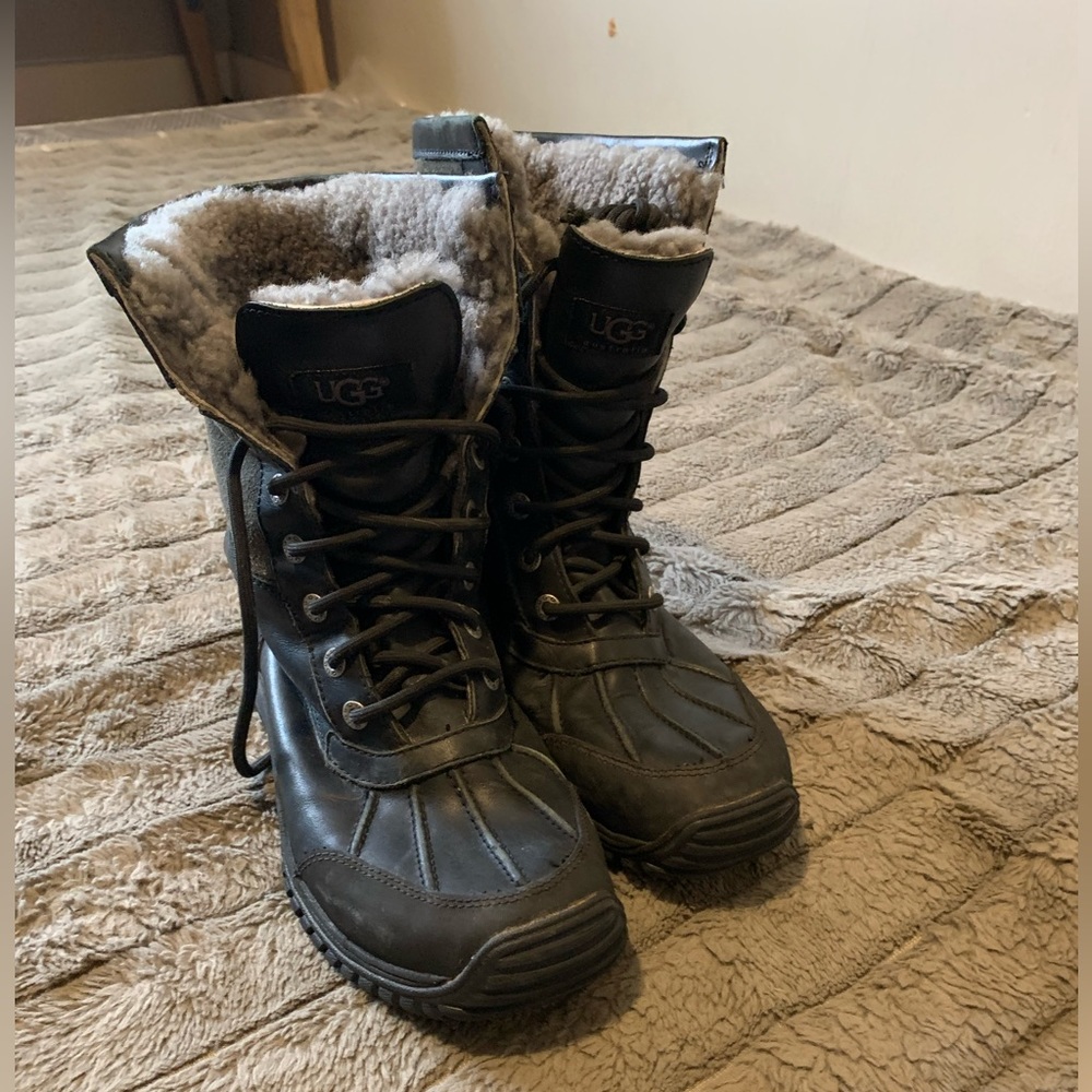 🖤UGG Adirondack II Boots WATERPROOF 🌊🖤